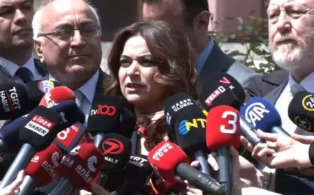 Piştî hevdîtina bi wezaretê re heyeta Îmraliyê daxuyanî da