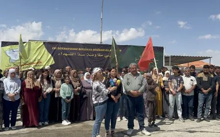Berxwedêrên li Bendava Tişrînê Konferansa Yekrêziya Kurdî silav kir