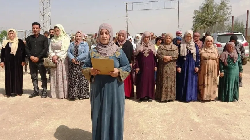 Malbatên şehîdan êrişa li ser mezara Şehîdan a Minbicê şermezar kir