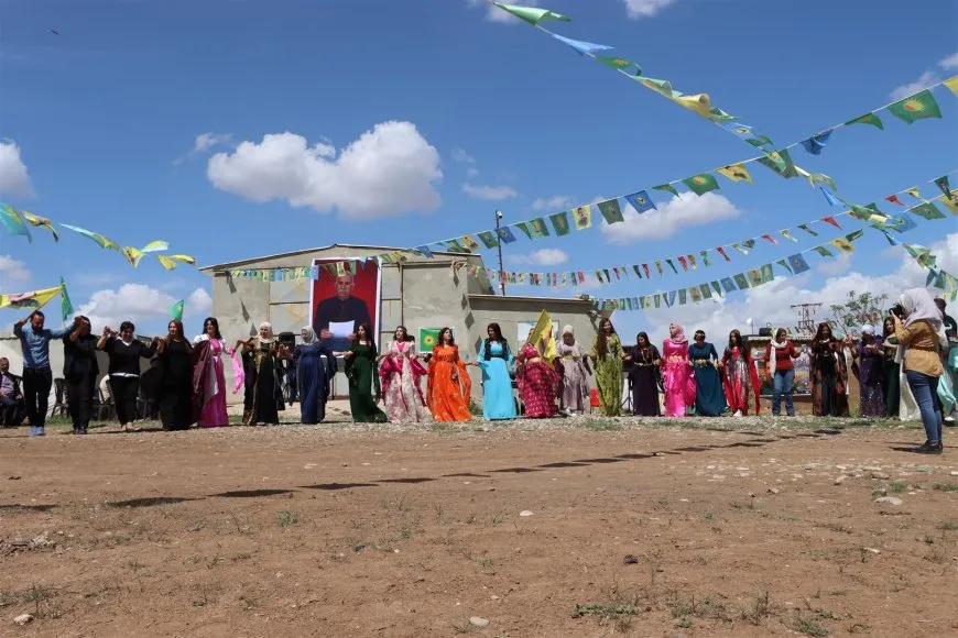 4’ê Nîsanê bi şahî û çandina daran hat pîrozkirin