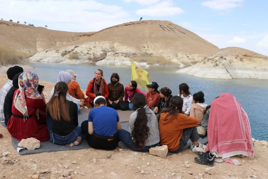 Bi boneya 4’ê Nîsan çalakiyên çandî û hunerî hatin lidarxistin