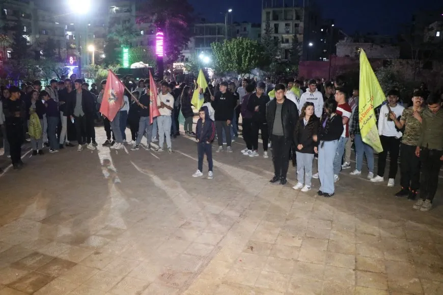 Ciwanên Helebê  bi boneya 4’ê Nîsanê şahiyek li dar xist