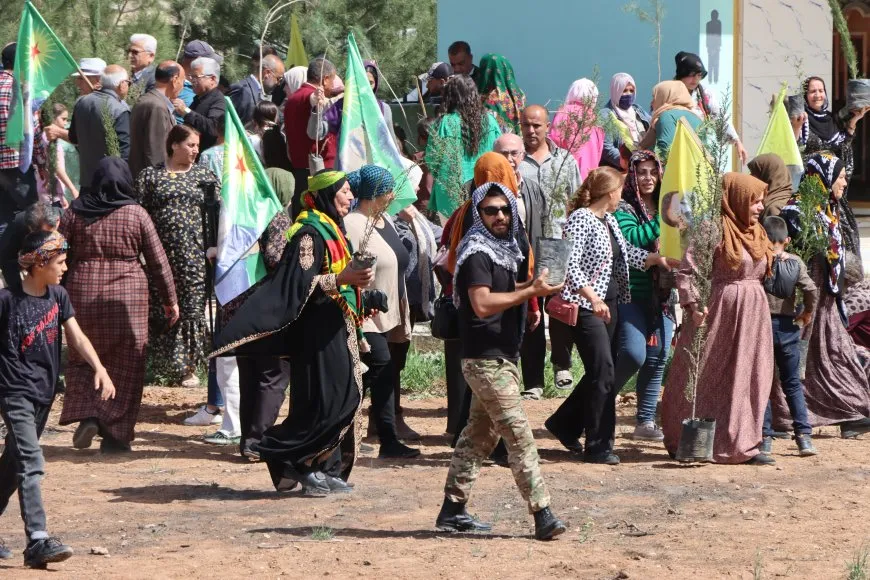 Çalakiyên bi boneya 4’ê Nîsanê dewam dikin