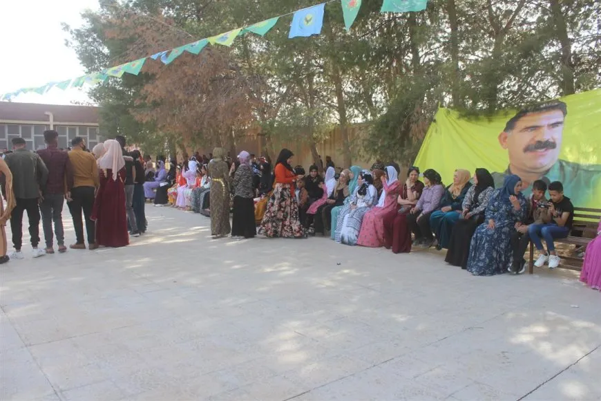 Rojbûna Rêber Apo bi şahiyên girseyî hat pîrozkirin
