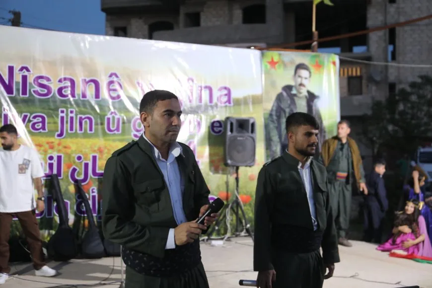 Bi boneya rojbûna Rêber Apo pîrozbahiyên dîrokî hatin lidarxistin