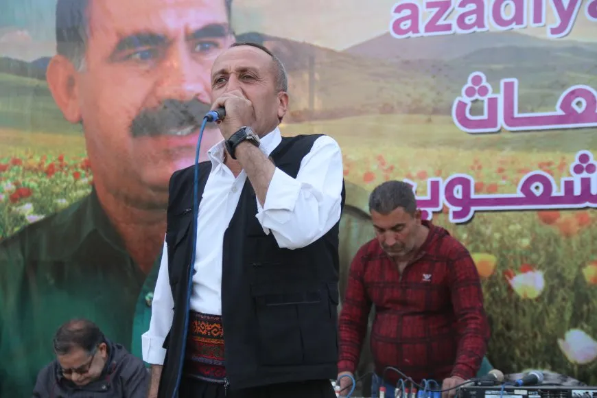 Bi boneya rojbûna Rêber Apo pîrozbahiyên dîrokî hatin lidarxistin
