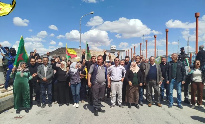 Karwanê ji Firatê gihaşt Bendava Tişrînê