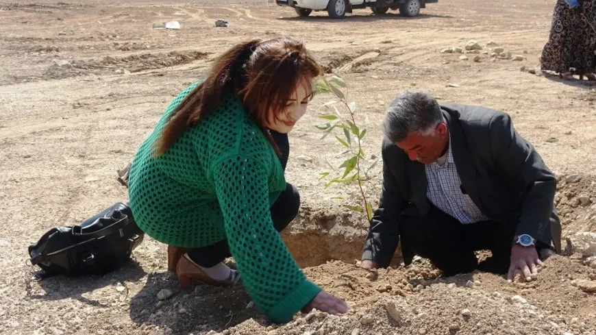 Bi şahî, vekirina parkan û çandina daran 4’ê Nîsanê hat pîrozkirin