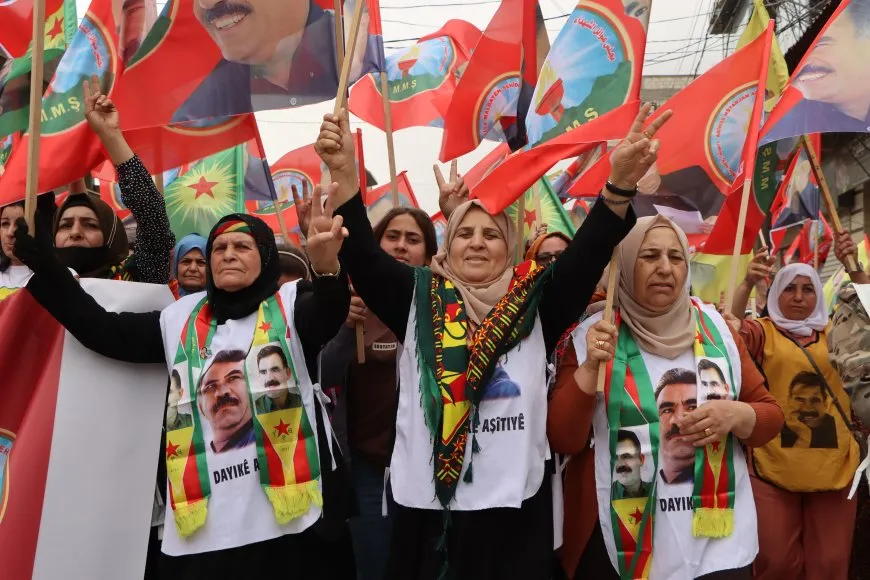 Bi hezaran kesî banga azadiya fîzîkî ya Rêber Abdullah Ocalan kir