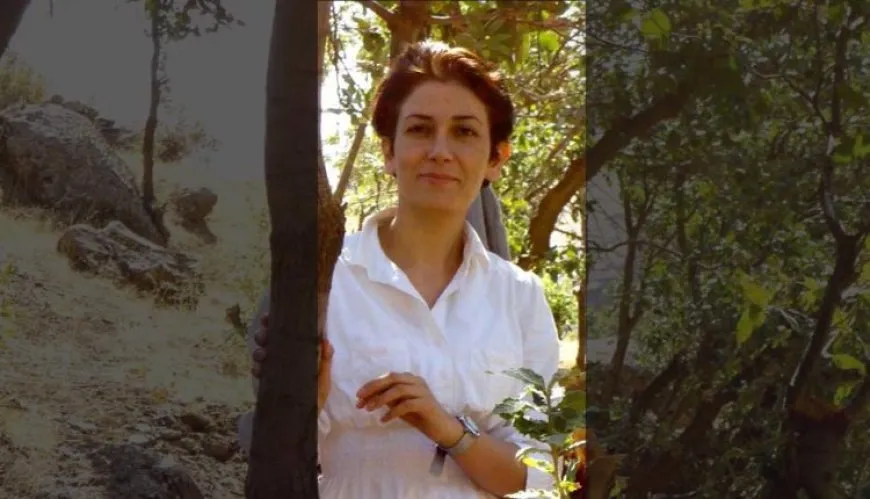 Pexşan Ezîzî: Ji her kesî re bêjin dilê Pexşanê bi kenên jin û zarokên li kampan germ dibe