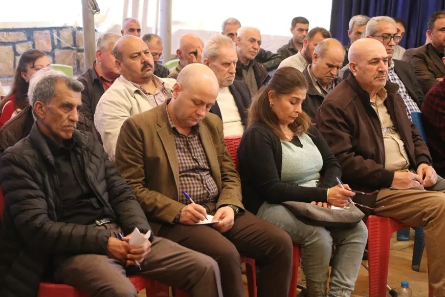 Li Helebê banga Aştî û Civaka Demokratîk hat nîqaşkirin