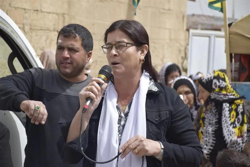 Xelkê Dirbêsiyê sersaxî da malbatên her du şehîdan Ferhad û Mazlûm