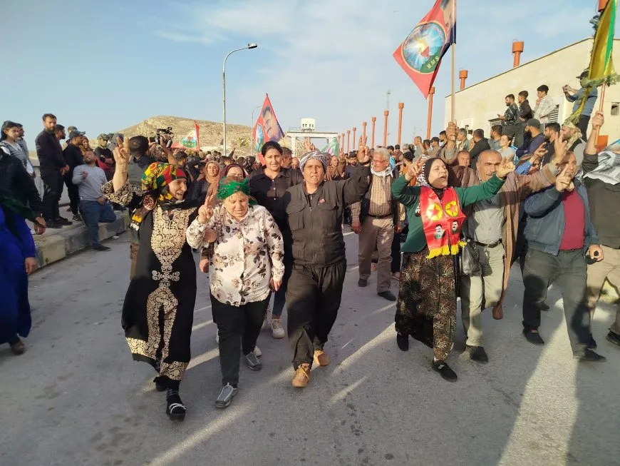 Şêniyên 4 bajarên Cizîrê gihîştin Bendava Tişrînê
