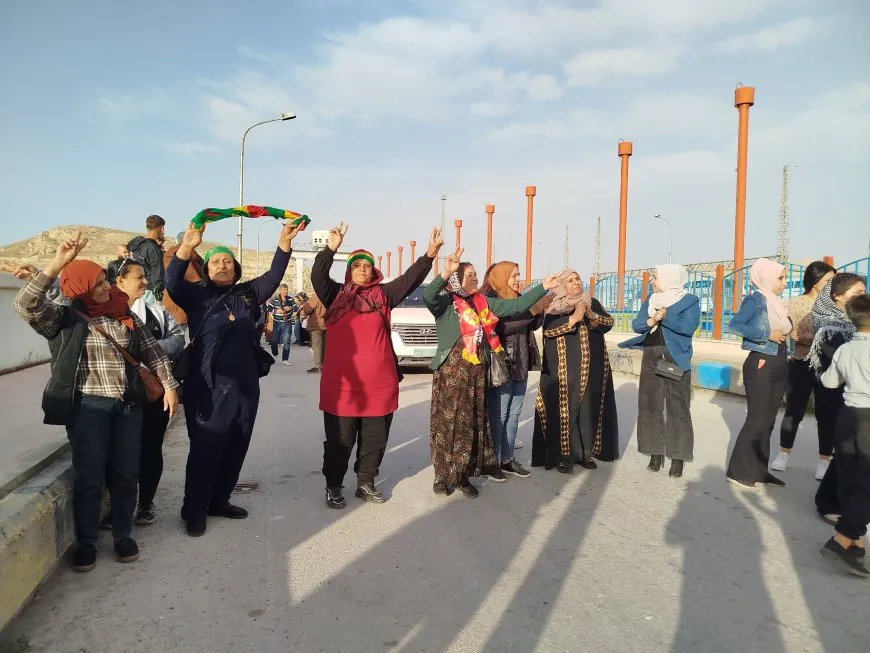 Şêniyên 4 bajarên Cizîrê gihîştin Bendava Tişrînê