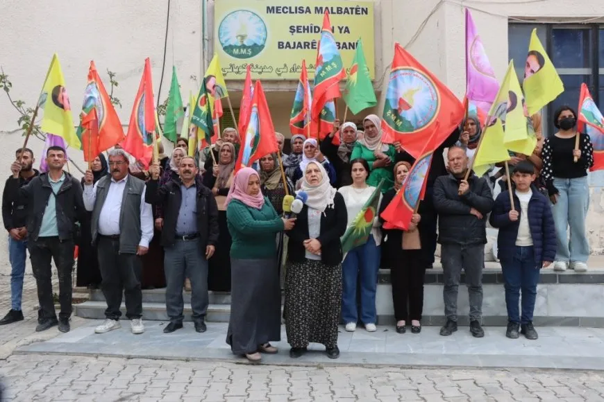 Di salvegera dayika Uweyş de dayikên Kobanê soza berdewamkirina têkoşînê dan
