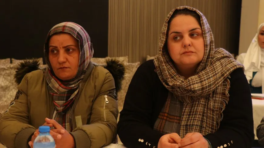 Li Helebê foruma nîqaşkirina mafên jinan di avakirina Sûriyeyeke demokratîk de