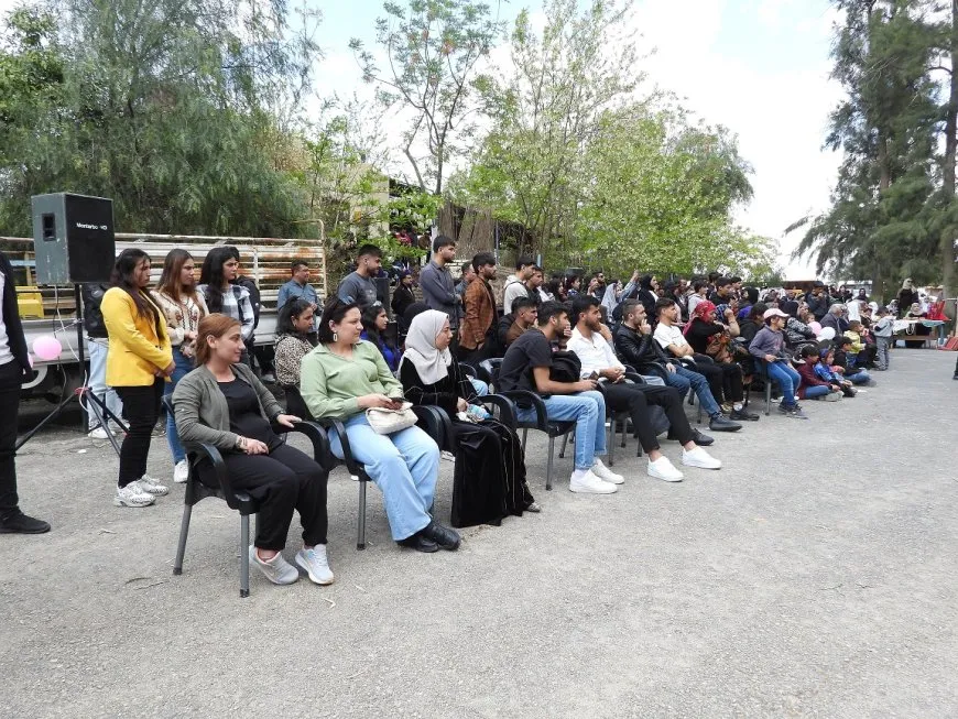 Nivîsgeha Jinan Festîvala 2'yan a Biharê li dar xist