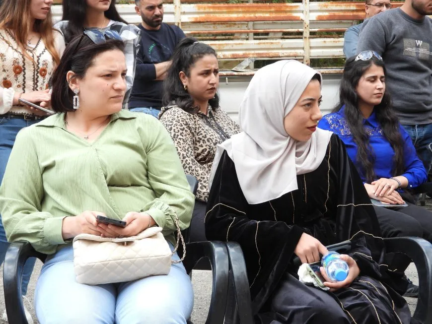 Nivîsgeha Jinan Festîvala 2'yan a Biharê li dar xist