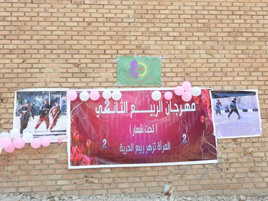 Nivîsgeha Jinan Festîvala 2'yan a Biharê li dar xist