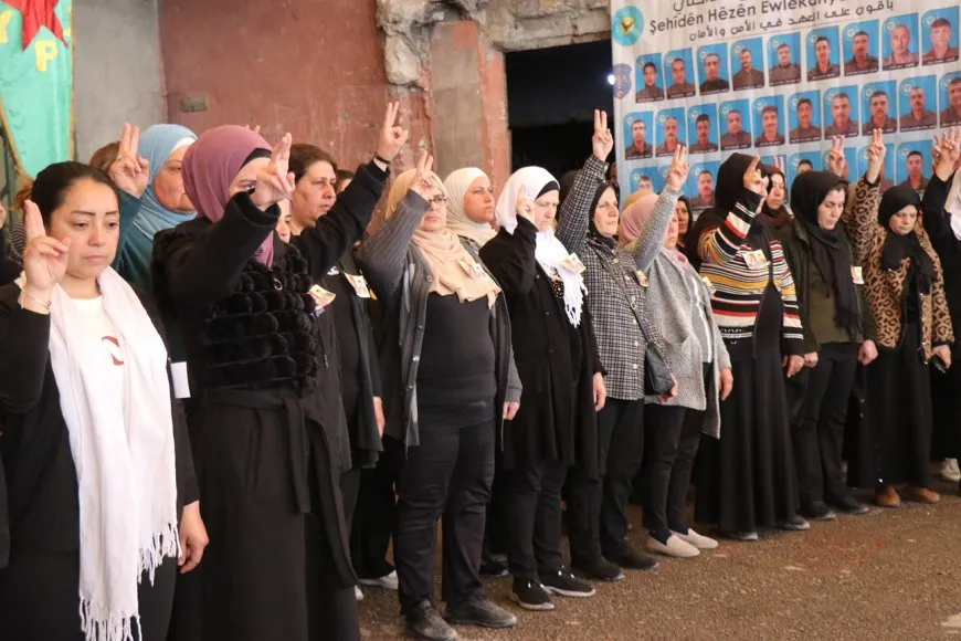 Sersaxî ji malbatên 3 şehîdan re hat xwestin