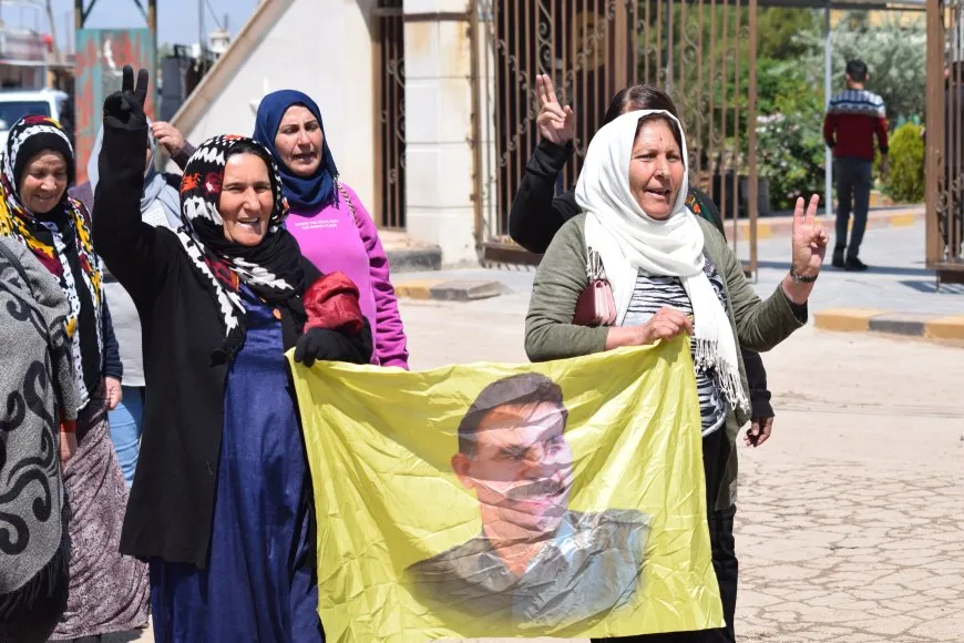 Di şîna 3 cangoriyan de soza berxwedanê