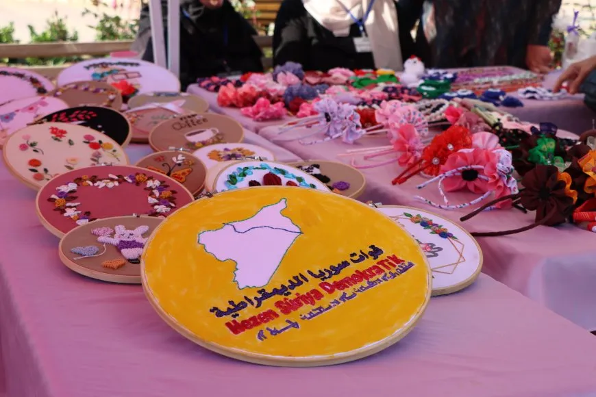 Festîvala Hunera Jinê bi rengîniya jinan dest pê kir