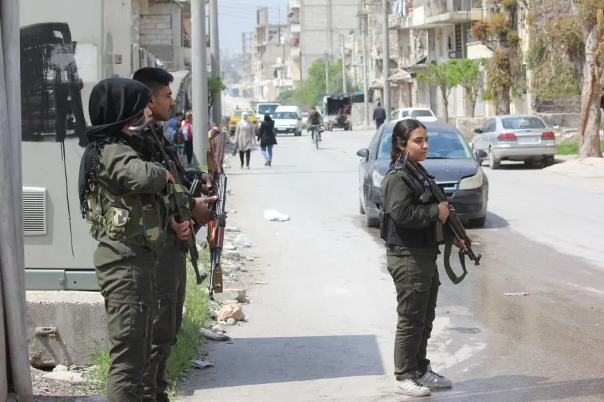 Hêzên Ewlekariya Hundirîn-Jin li Şêxmeqsûdê aramiyê pêk tînin
