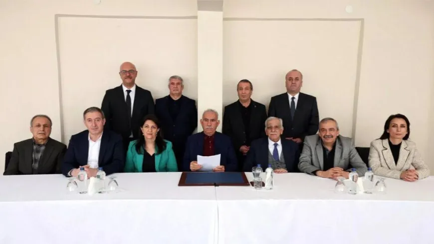 Şanda Îmraliyê: Rêber Abdullah Ocalan der barê pêvajoyê de bi hêvî ye