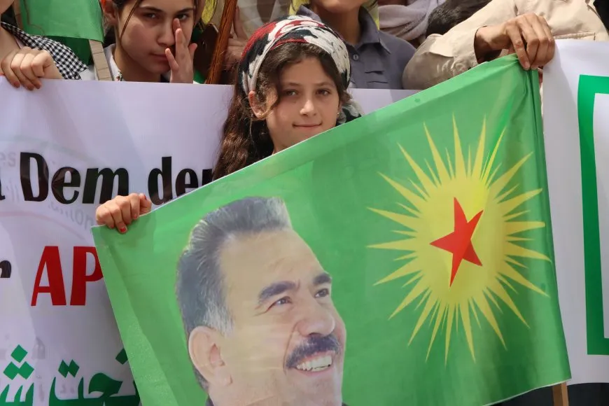 Bi hezaran kes meşiyan: Armanca me ya pêşîn azadiya Rêbertî ye