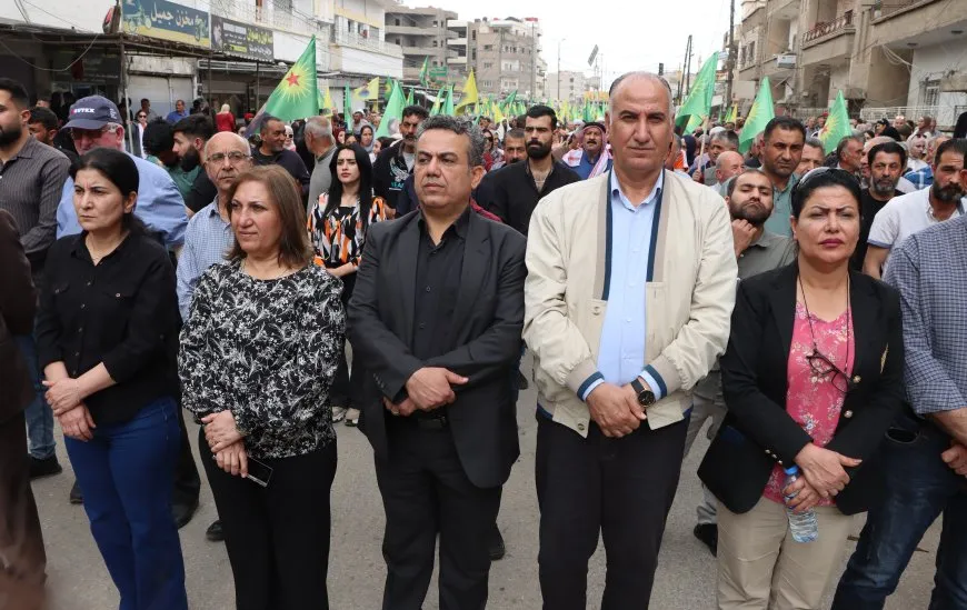 Bi hezaran kes meşiyan: Armanca me ya pêşîn azadiya Rêbertî ye