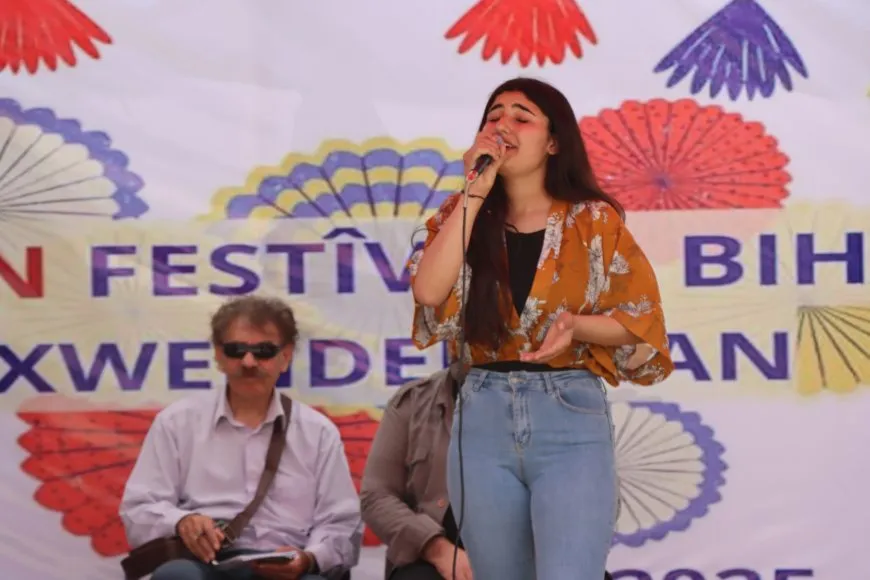 Festîvala Biharê ya Zanîngeha Rojava dest pê kir