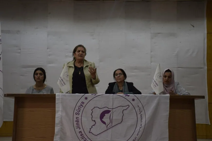 Der barê amadekariyên konferansa jinan de li Dirbêsiyê civîn