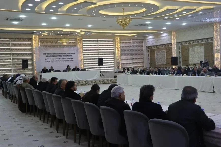 Qamişlo ji bo konferansa Kurdî amade ye