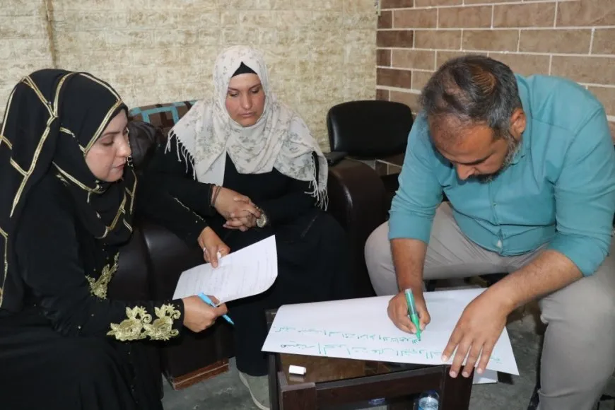 Bi nêzîkbûna Roja Karkeran re li Reqa û Tebqa çalakî
