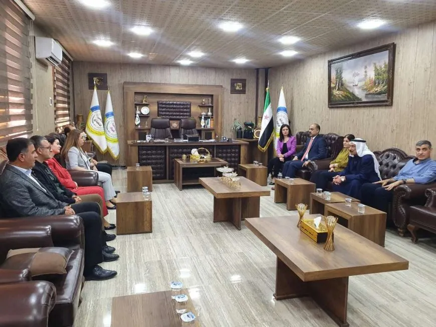 Şandeya DEM Partî û DBP’ê serdana Rêveberiya Xweser kir