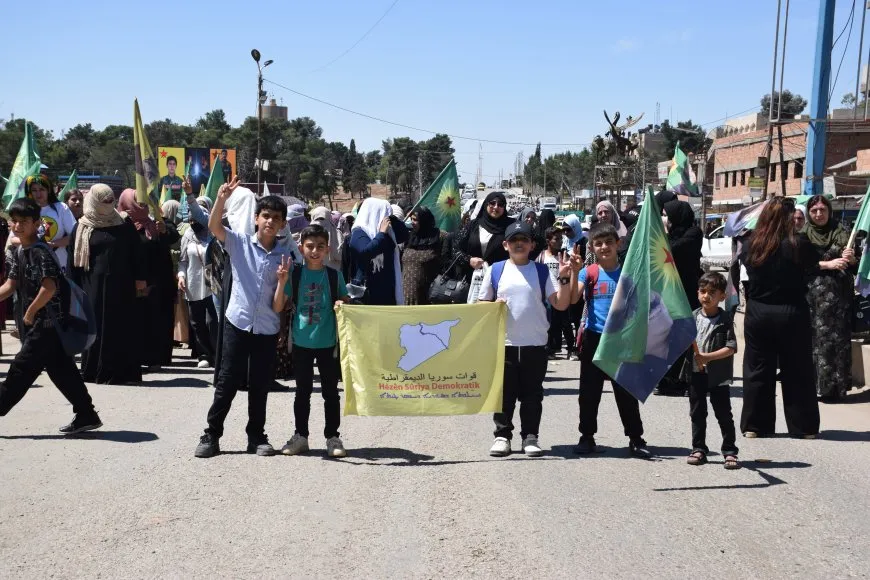 Bi sedan kes ji bo azadiya fîzîkî ya Rêber Abdullah Ocalan daket qadan