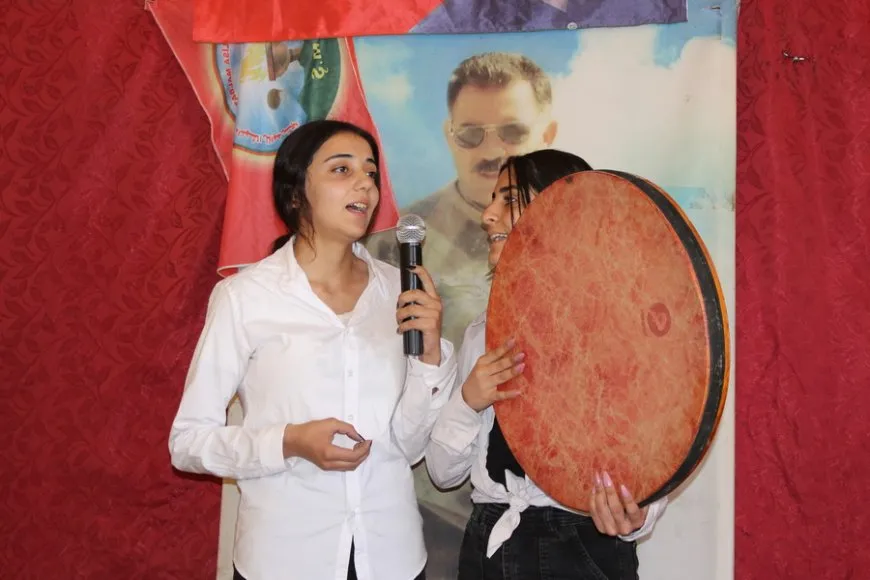 Şahiyek ji zarokên şehîdan re hat lidarxistin