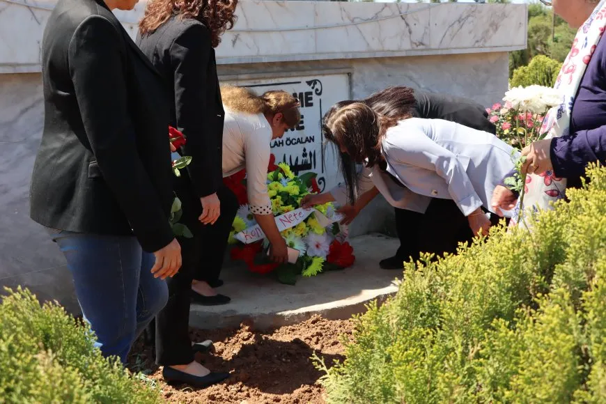 KNK'ê bi partiyên siyasî re girîngiya Konferansa Yekrêziya Kurdî nîqaş kir