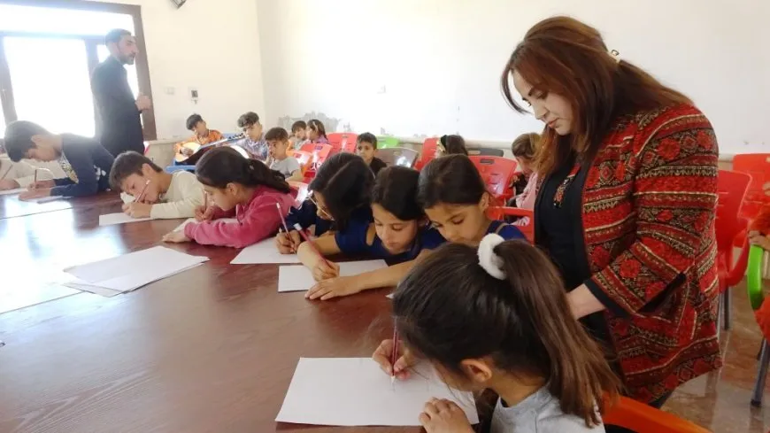 Ji bo zarokan bernameyeke çandî û hunerî