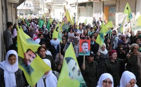 Ji meşa Helebê: Rêbertî bi ramanên xwe dikare dawî li aloziyan bîne