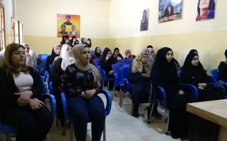Bi sînevîzyonekê nêrînên Rêber Apo ên têkildarî jinan hatin pêşkêşkirin