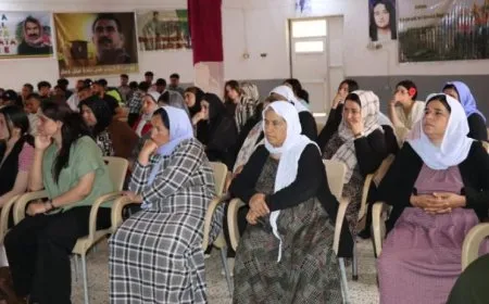 Li Şengalê têkildarî ‘Diyalogên Bi Jiyana Azad re’ semîner