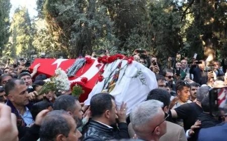 Qasidê aştiyê Sirri Sureyya Onder hat oxirkirin