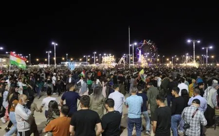 Li Bakur û Rojhilatê Sûriyeyê pîrozbahiyên serketina Tişrînê