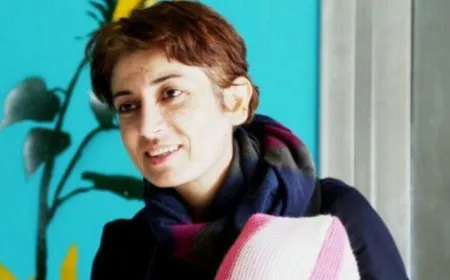 Ji bo Pexşan Ezîzî îmze hatin komkirin
