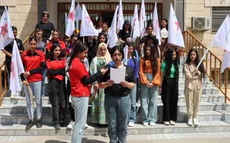 Li dijî tayînkirina kujerê şehîd Hevrîn Xelef rêzeçalakiyên şermezarkirinê