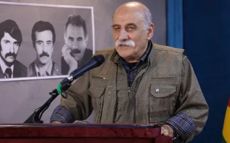 Axaftina dawî ya Kongreya 12'emîn a PKK'ê: Ev yek pêşîvekirina li nûbûnê ye, dawî nîne