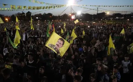 Xelkê Cizîrê piştgirî da encamnameya Kongreya PKK`ê
