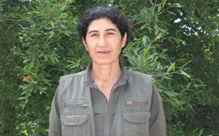 'Hevalê Fûat PKK di çarçoveya jinê de nirxand û jin timî weke pêşeng dît'
