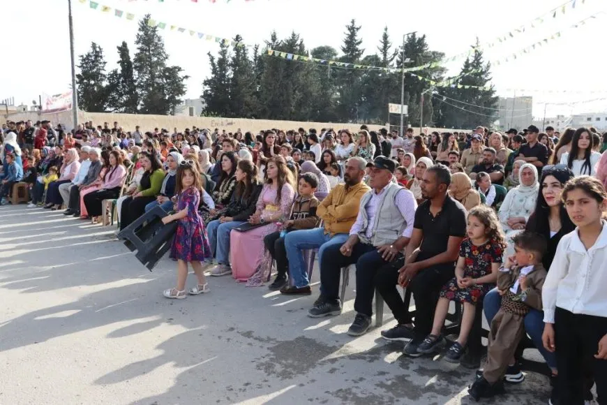 Gelê kantona Firatê 1’ê Gulanê pîroz kir